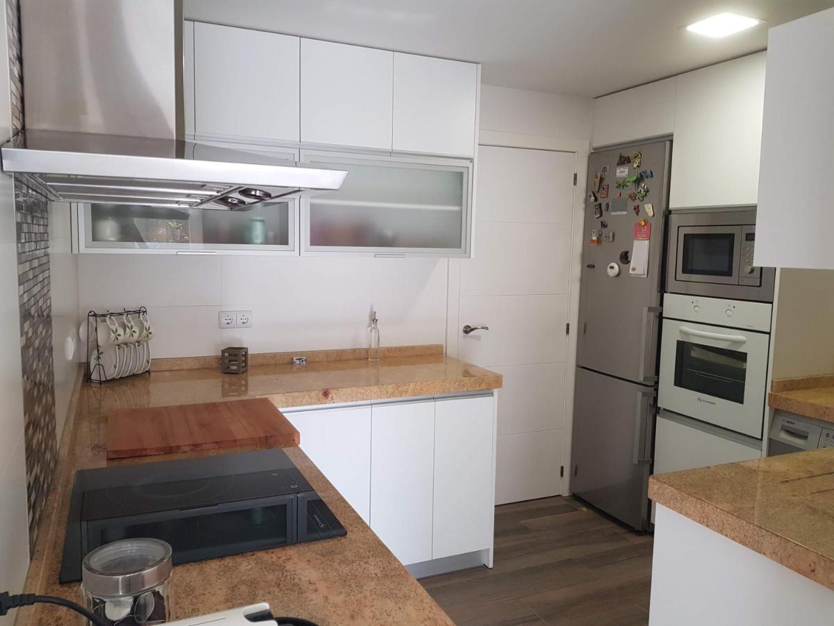 Amplio Apto Con Patio Privado Aranjuez Buitenkant foto