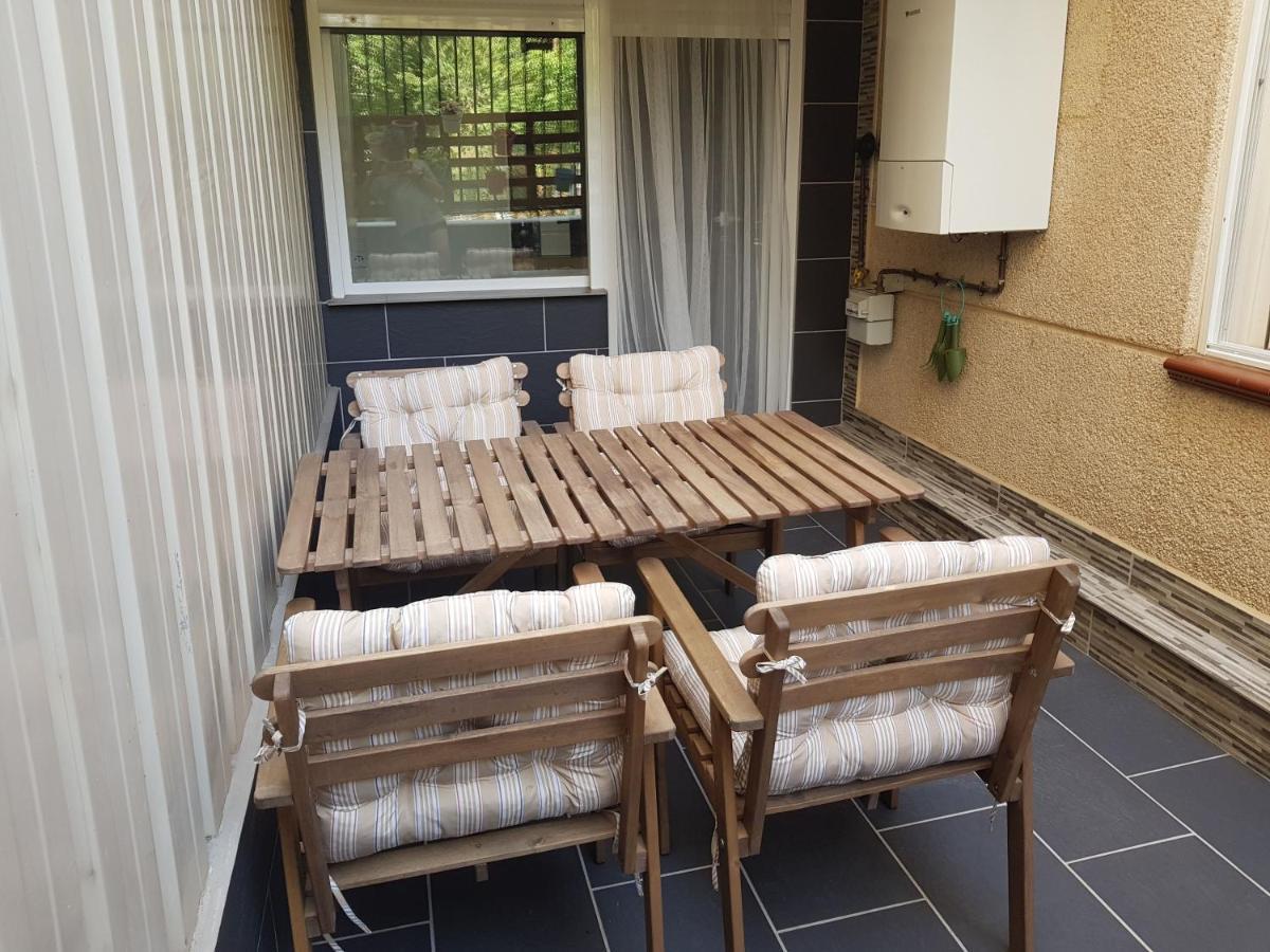 Amplio Apto Con Patio Privado Aranjuez Buitenkant foto